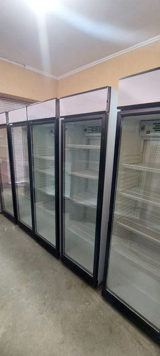 Холодильники для супермаркетов и кафе