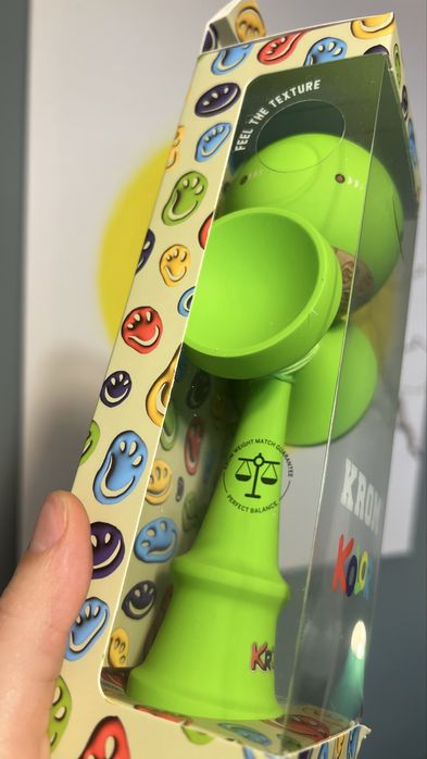 Kendama Krom Pop Kolor green model nou