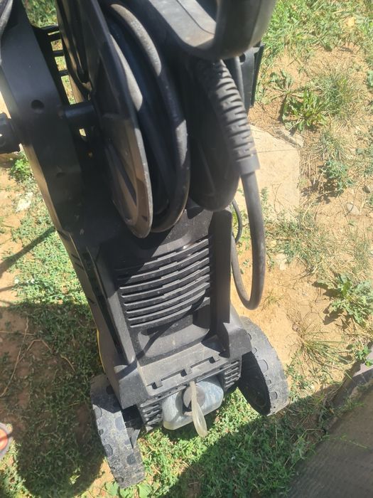 Aparat de spălat cu presiune Karcher