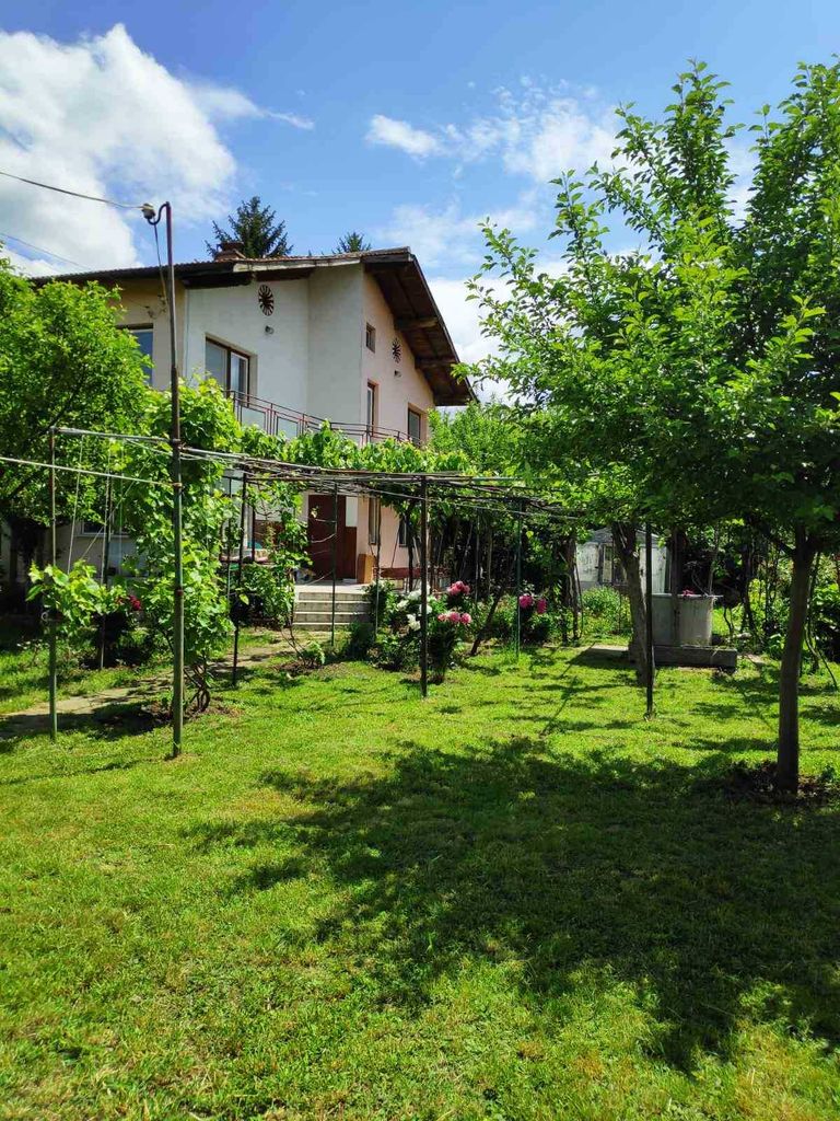 Продава се Къща в с. Долни Раковец, Област Перник - 104 кв.м за 1385 €/кв.м - Снимка #4