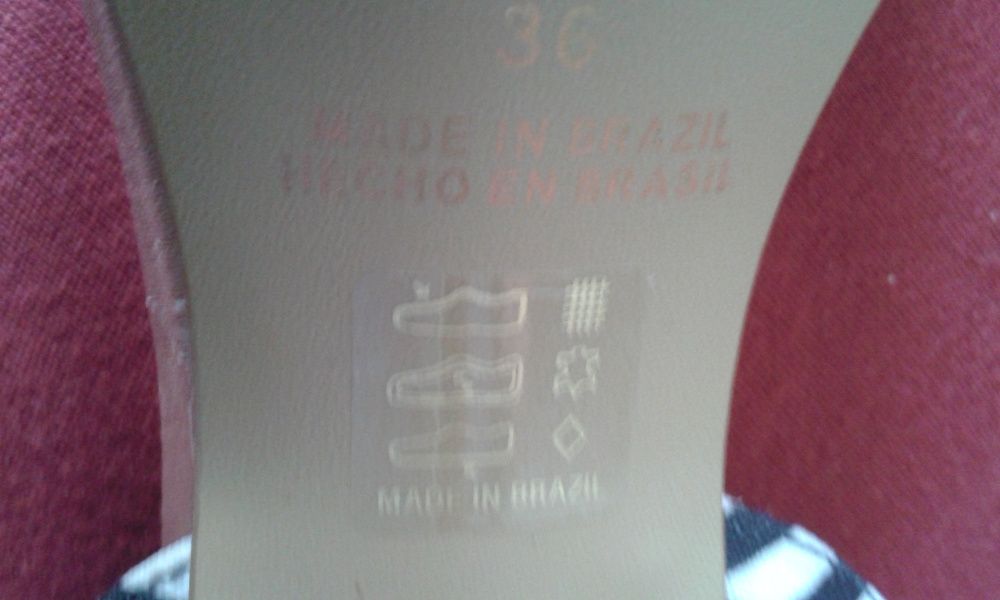Sandale noi dama IL PASSO- Brazilia. Sandale negre/rosii