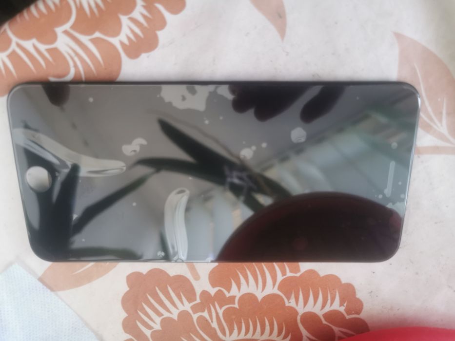 Display și baterie noi pentru iPhone 7 Plus, se vinde pachet.