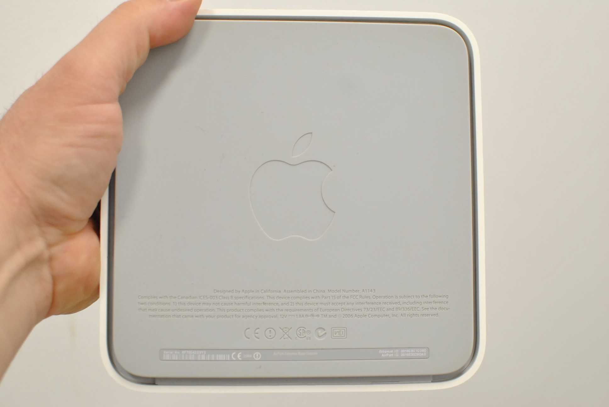 Apple router Wifi Airport Extreme 802.11nn ,base station