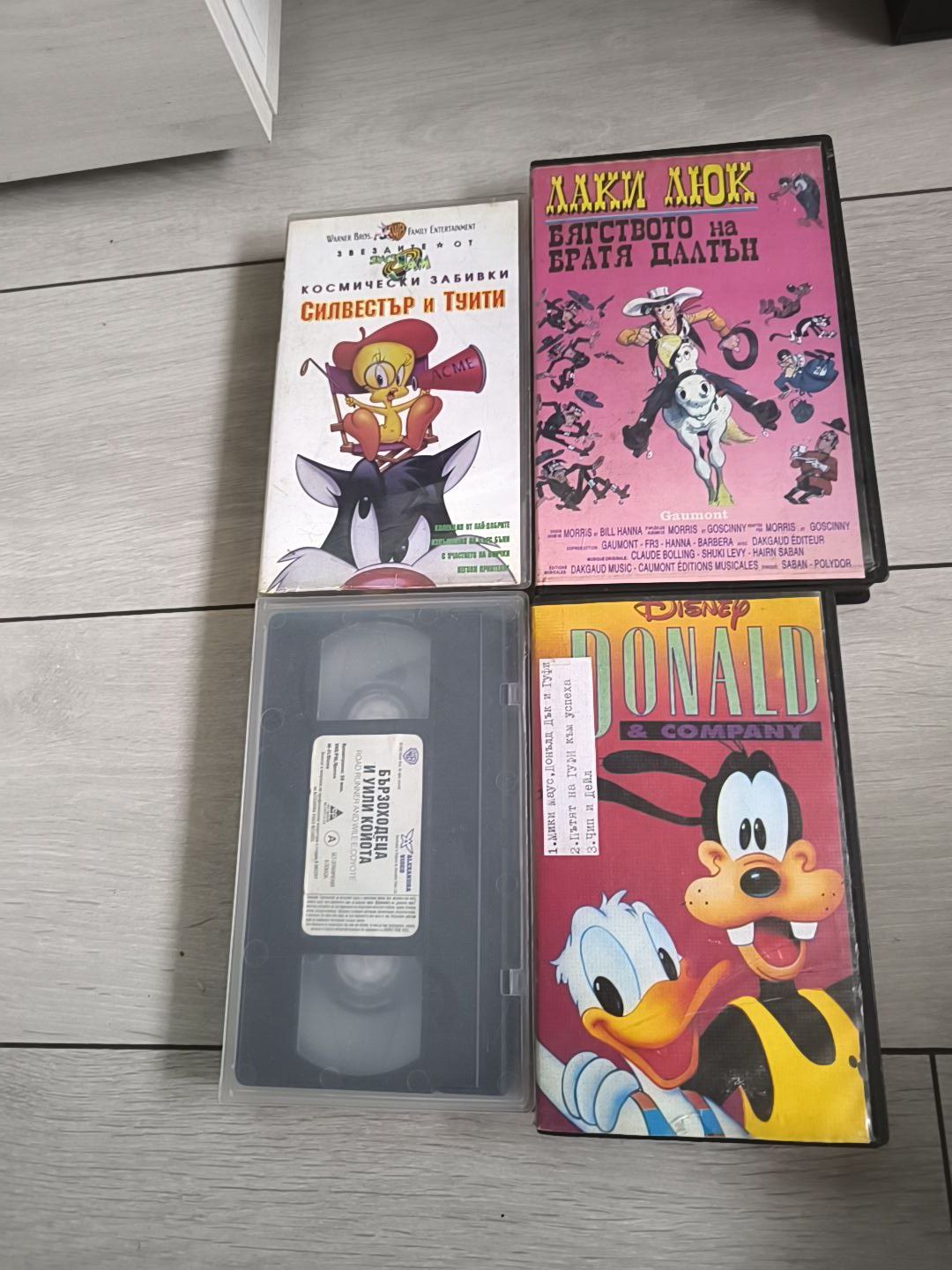 Видеокасети VHS анимация