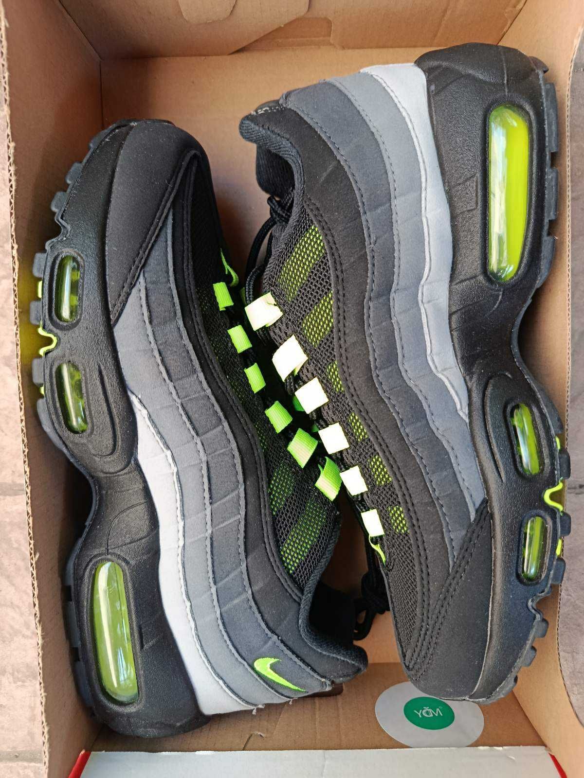 Nike - Air Max 95 номер 38.5 дамски Оригинал Код 5700