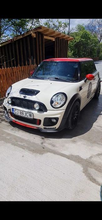 Mini Cooper S Cooper S - 2008 / Kit JCW / 174 Cai