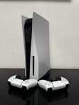 Play Station 5 + джойстика 2 + игры
