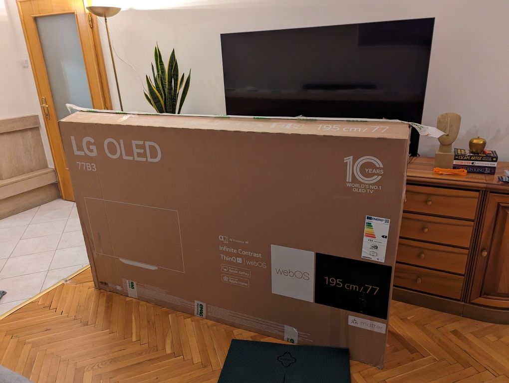 LG B3 OLED 77 инча със не работещ дисплей