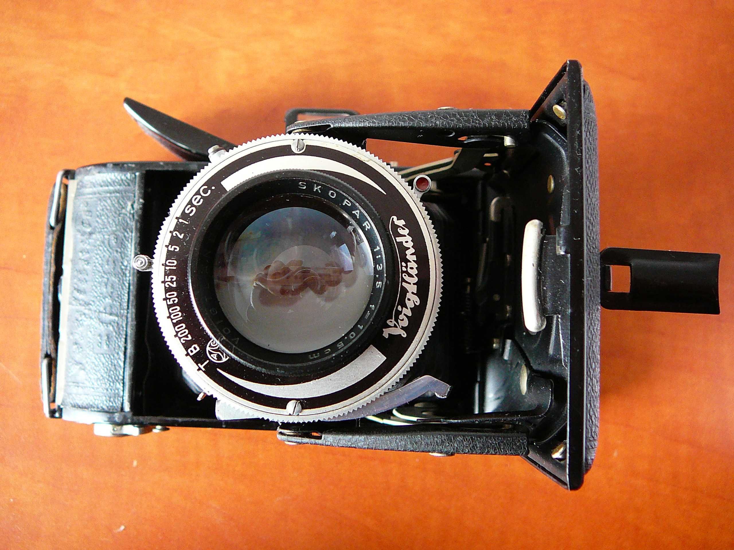 Voigtlander Bessa cu Obiectiv Skopar 105mm F/3.5