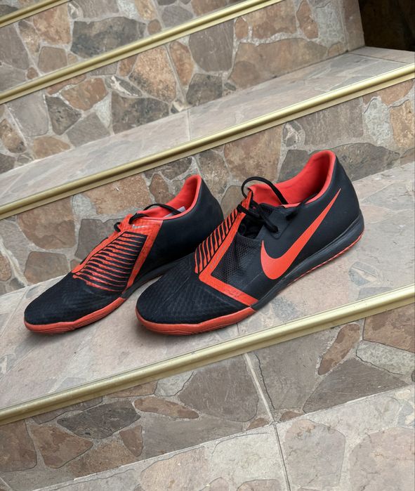 Стоножки nike като нови 45,5 номер