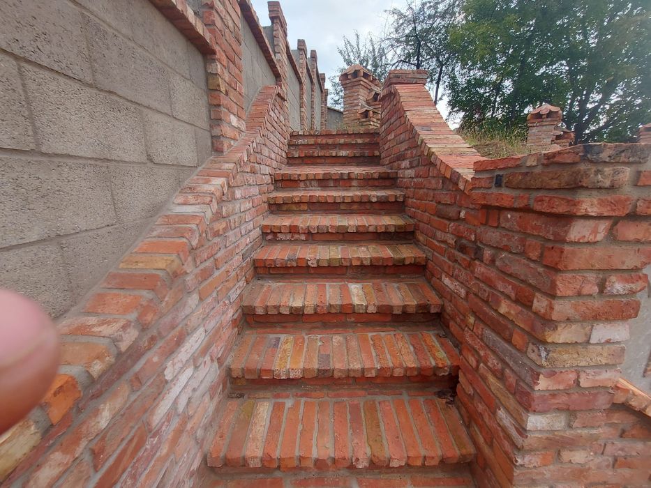 Caramida veche din demolări