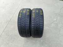 Doua anvelope de iarna 215 55 17 pirelli sottozero 3 profil 7,5 mm