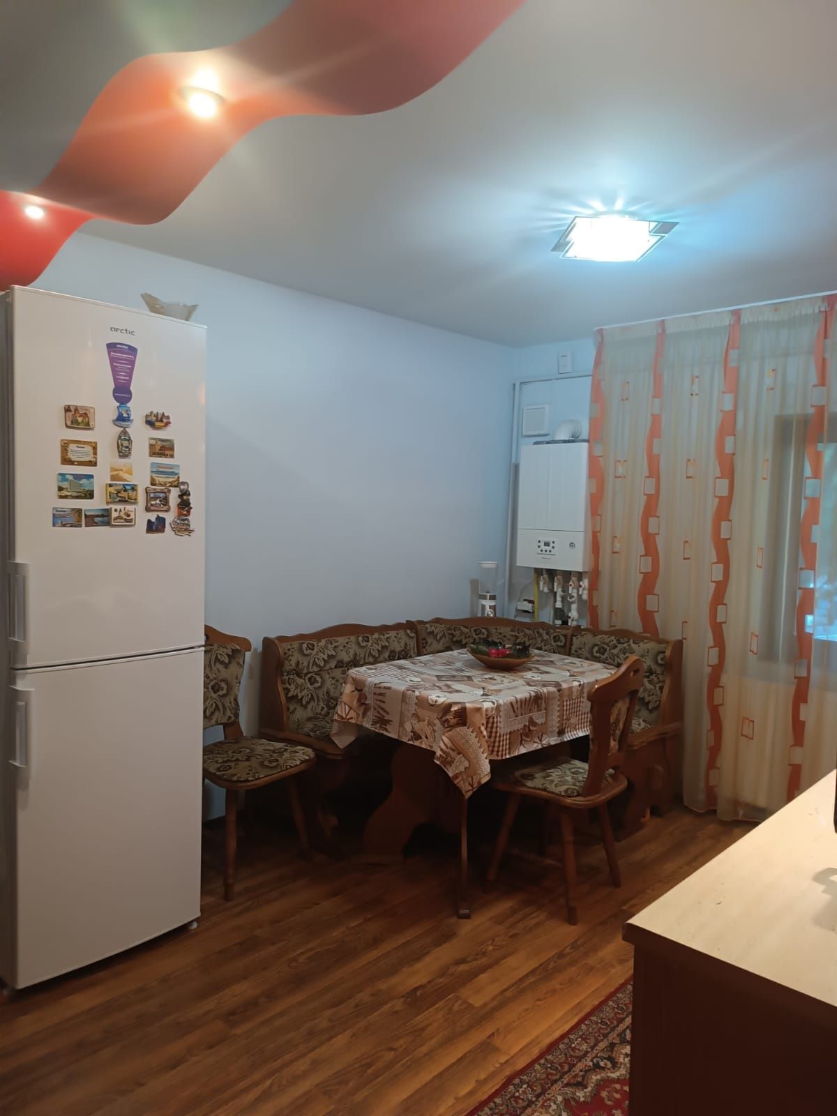Vând apartament 2 camere