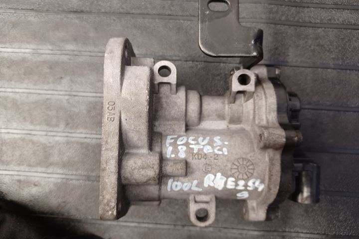 Egr Ford Focus 2 [2004 - 2008] wagon 5-usi 1.8 TDCi MT (116 hp)