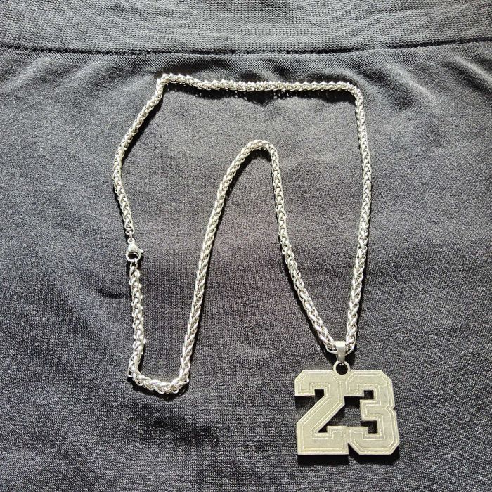 Lantisor Inox împletit 4mm, 60cm, cadou medalion Inox Nr. 23 Jordan