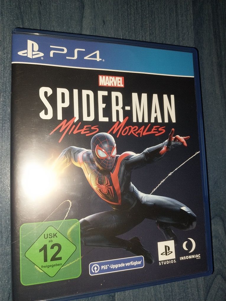 Joc ps4 spiderman miles morales