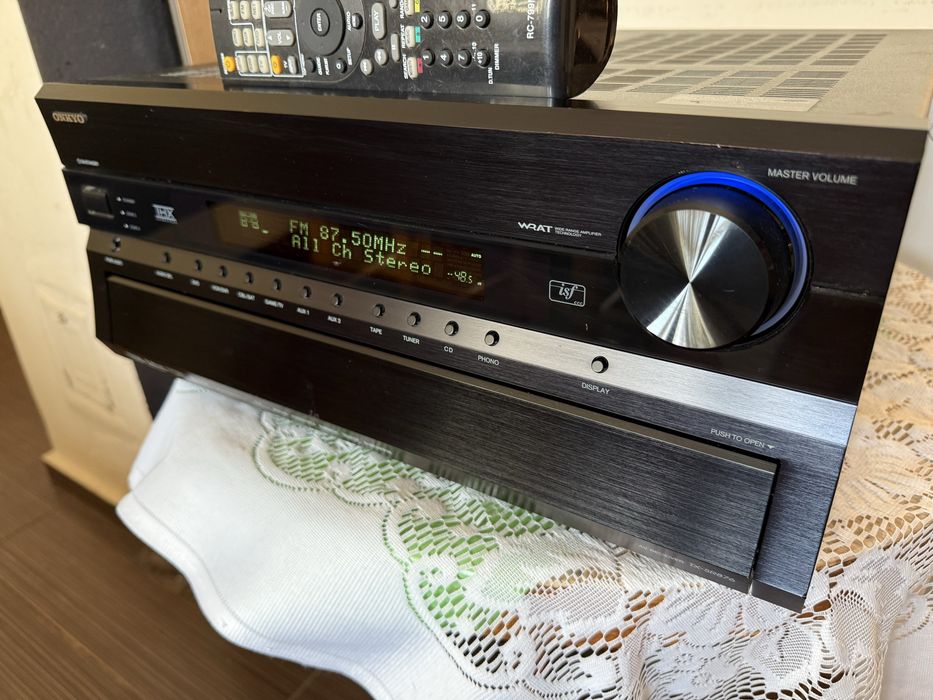 Onkyo TX-SR876 25 кг Мощен ресивър