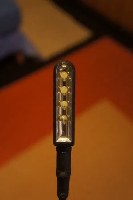 Lampi cu gat de lebada pentru mixere, stative, etc.