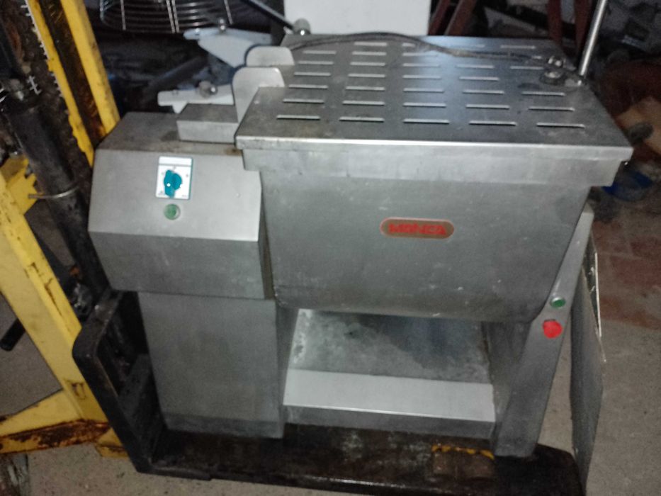 Malaxor  inox trei viteze