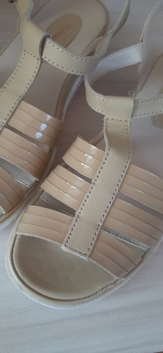 Нови сандали 36 номер
