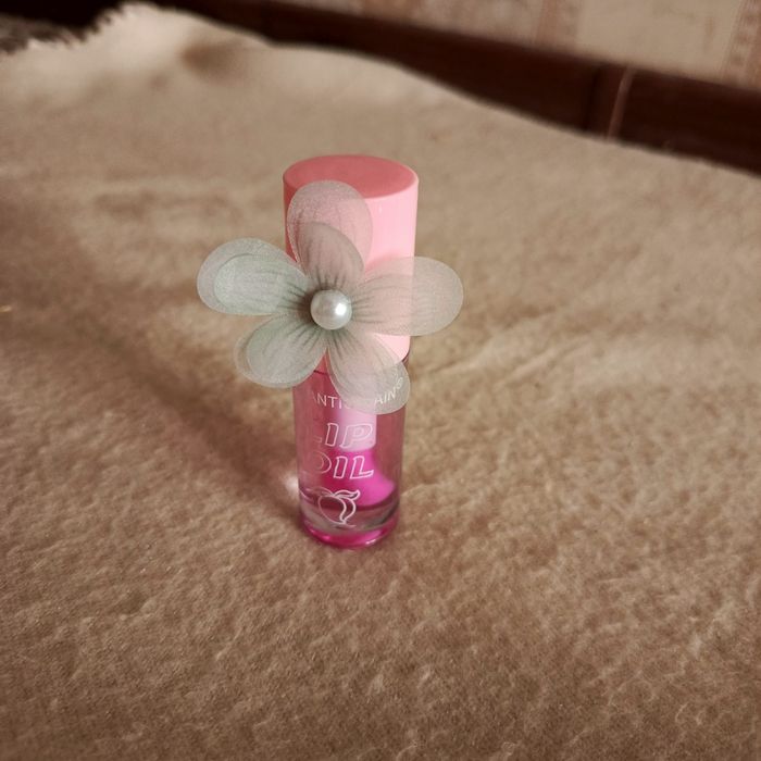 Блеск для губ для девочек