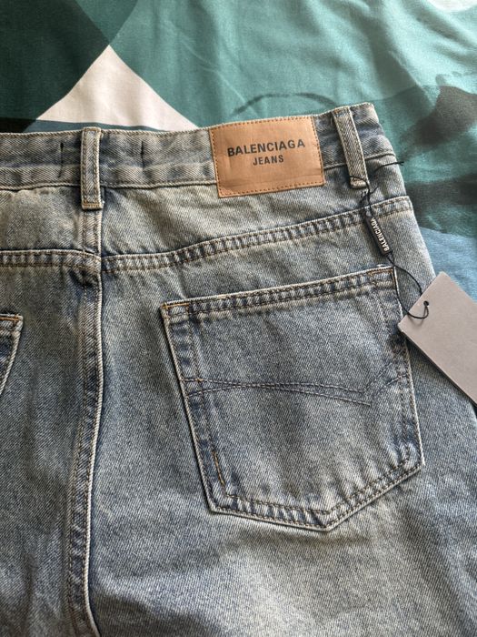 Blugi Balenciaga Lost Tapes