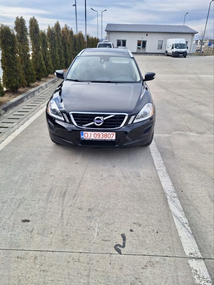 volvo xc60 vand sau schimb