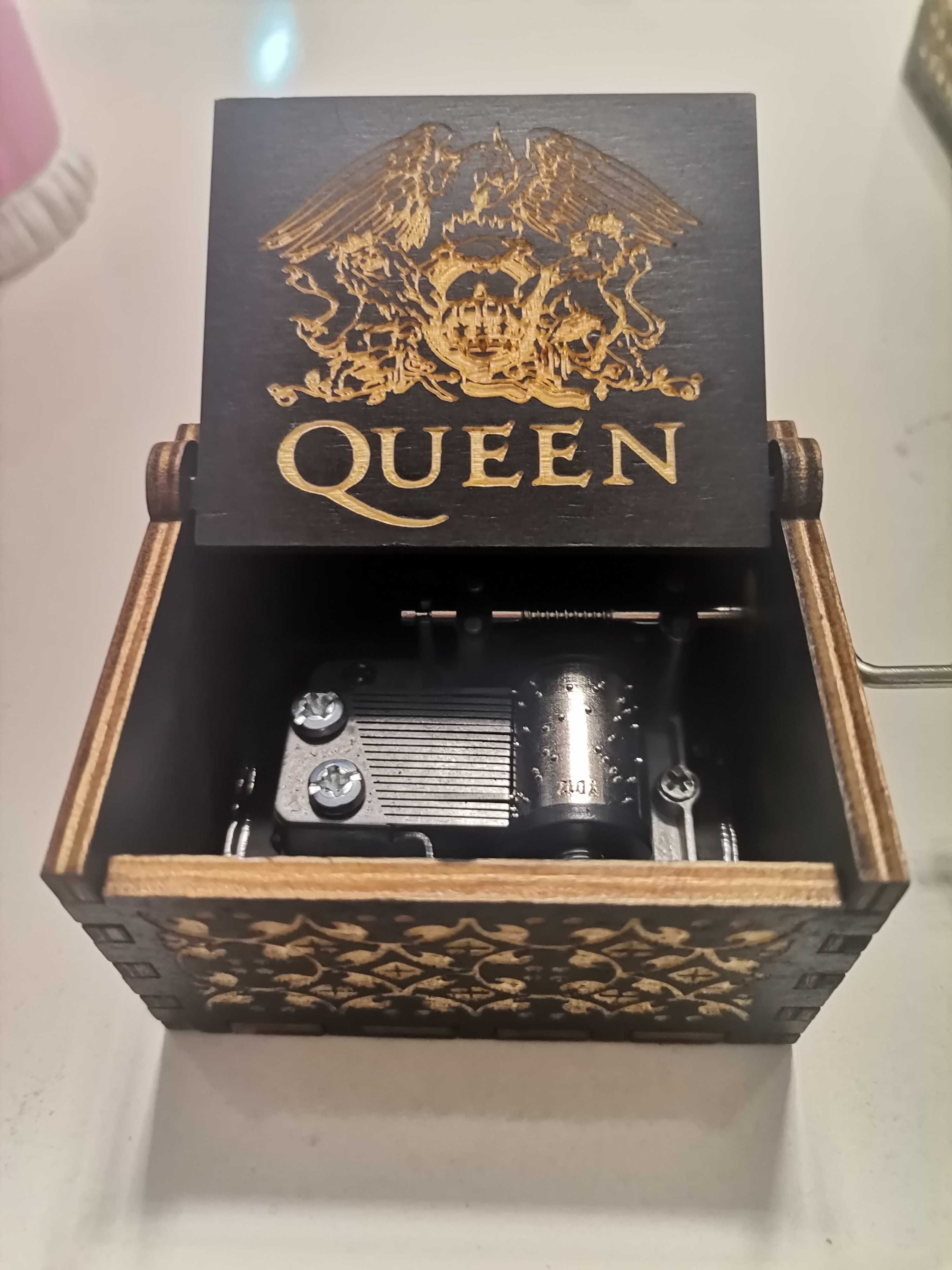 Музикална кутия Queen