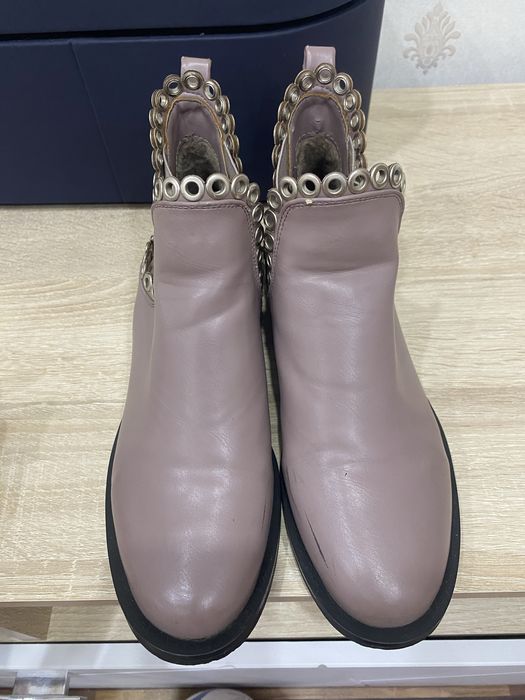 Ботинки женские