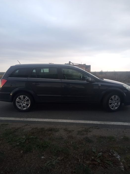 Opel Astra h 2009