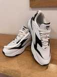 Продавам маратонки PUMA 42 номер.