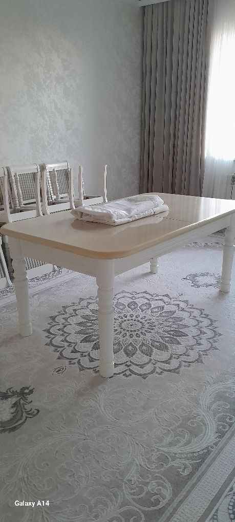 Продам стол стулья