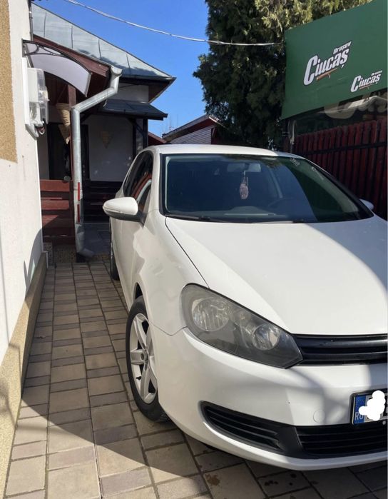 Vând golf 6 sport in 2 usi