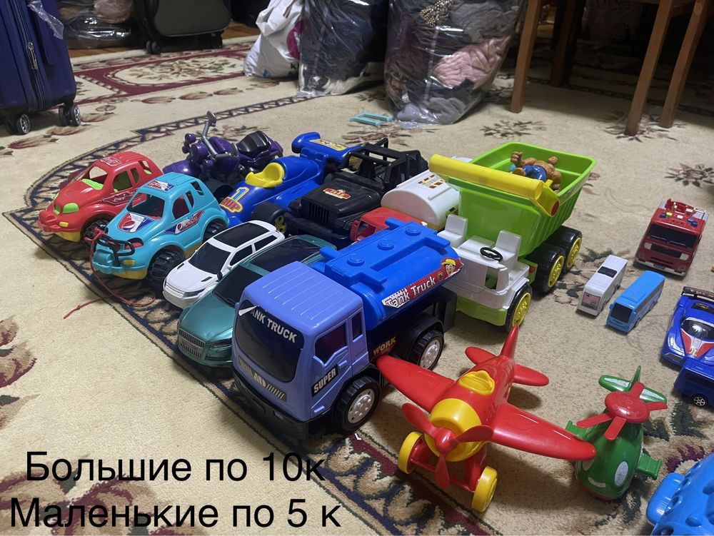 Продаются игрушки