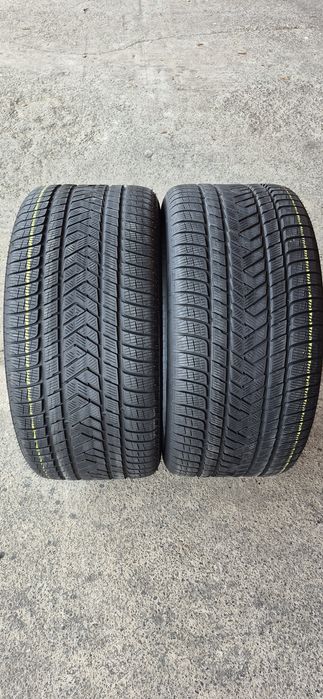2 anvelope iarna Pirelli 325/40/22,dot 2024.Pretul este pe bucata.