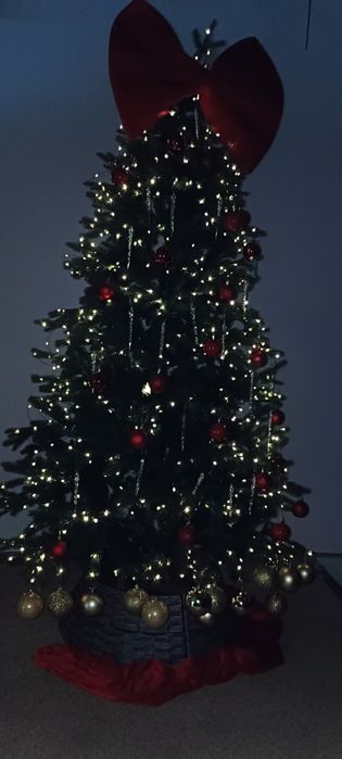 Ёлка, шырша+ подарки. Оформление полностью