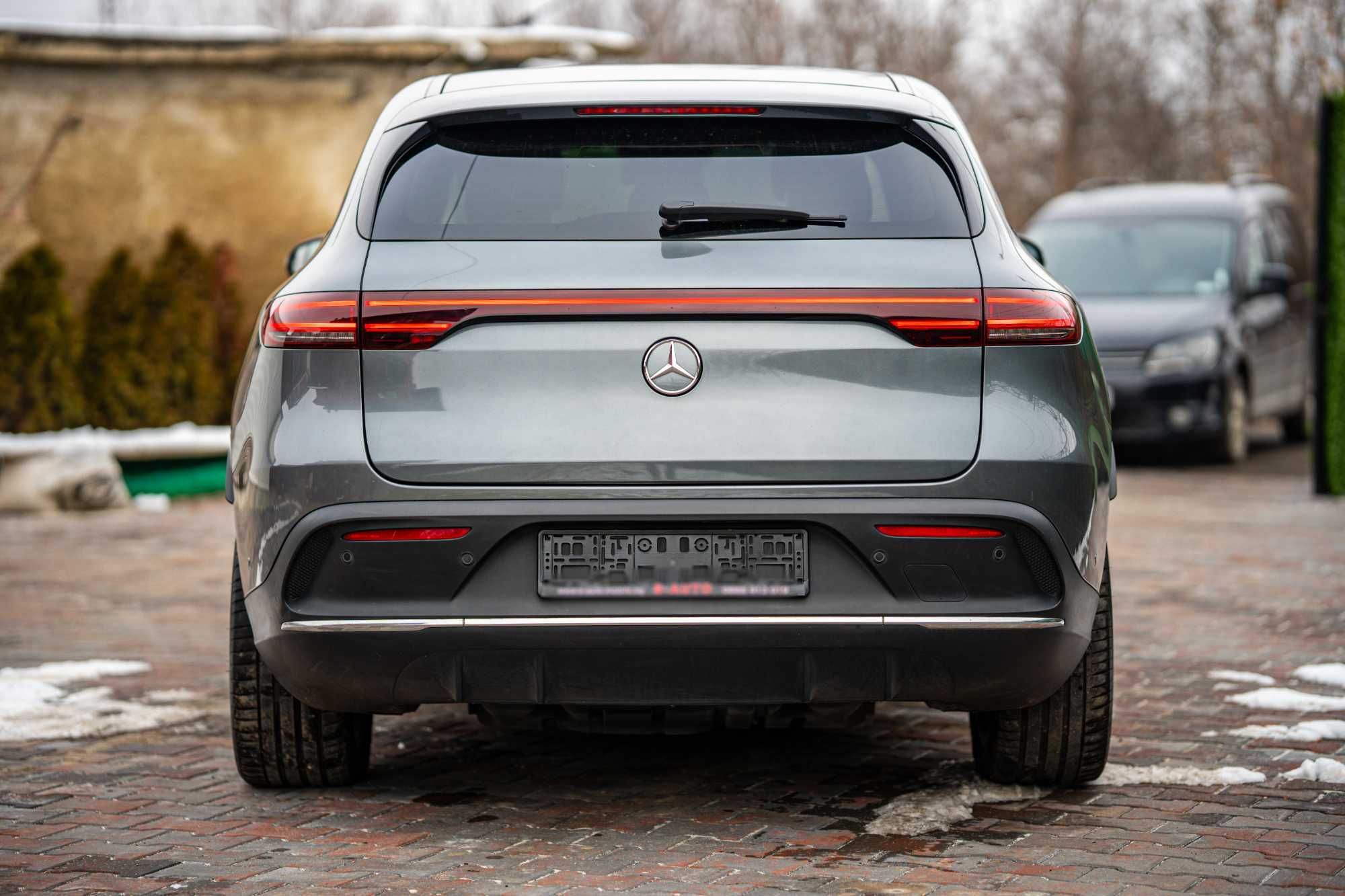 Mercedes-Benz EQC АМГ Line