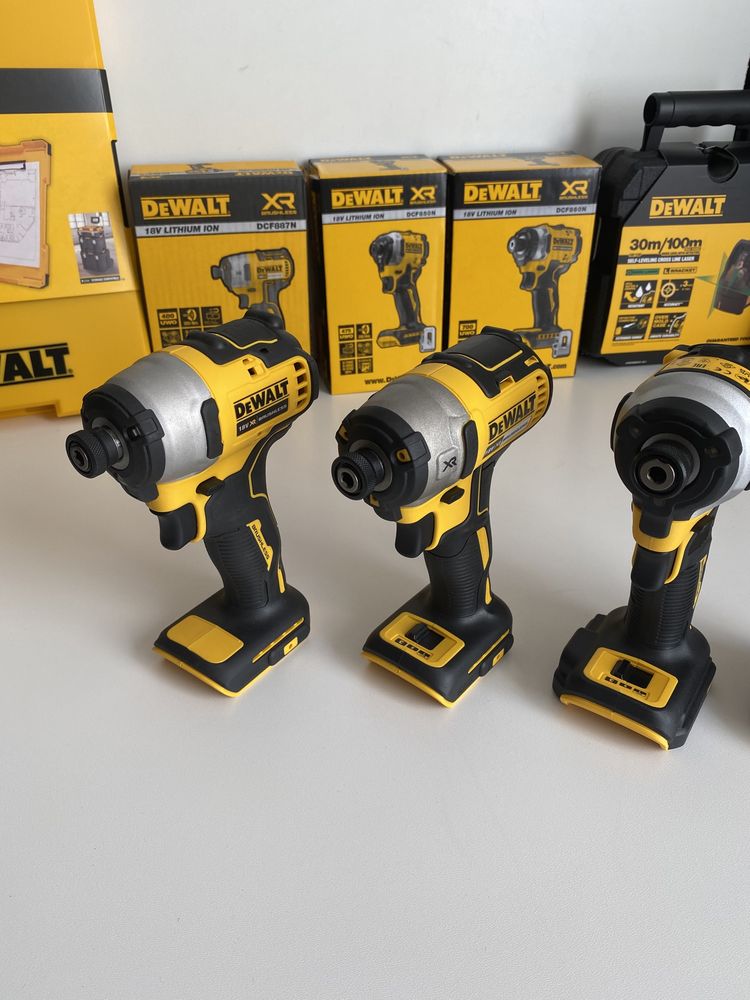 Импакт / Винтоверт DeWALT 18V XR Brushless