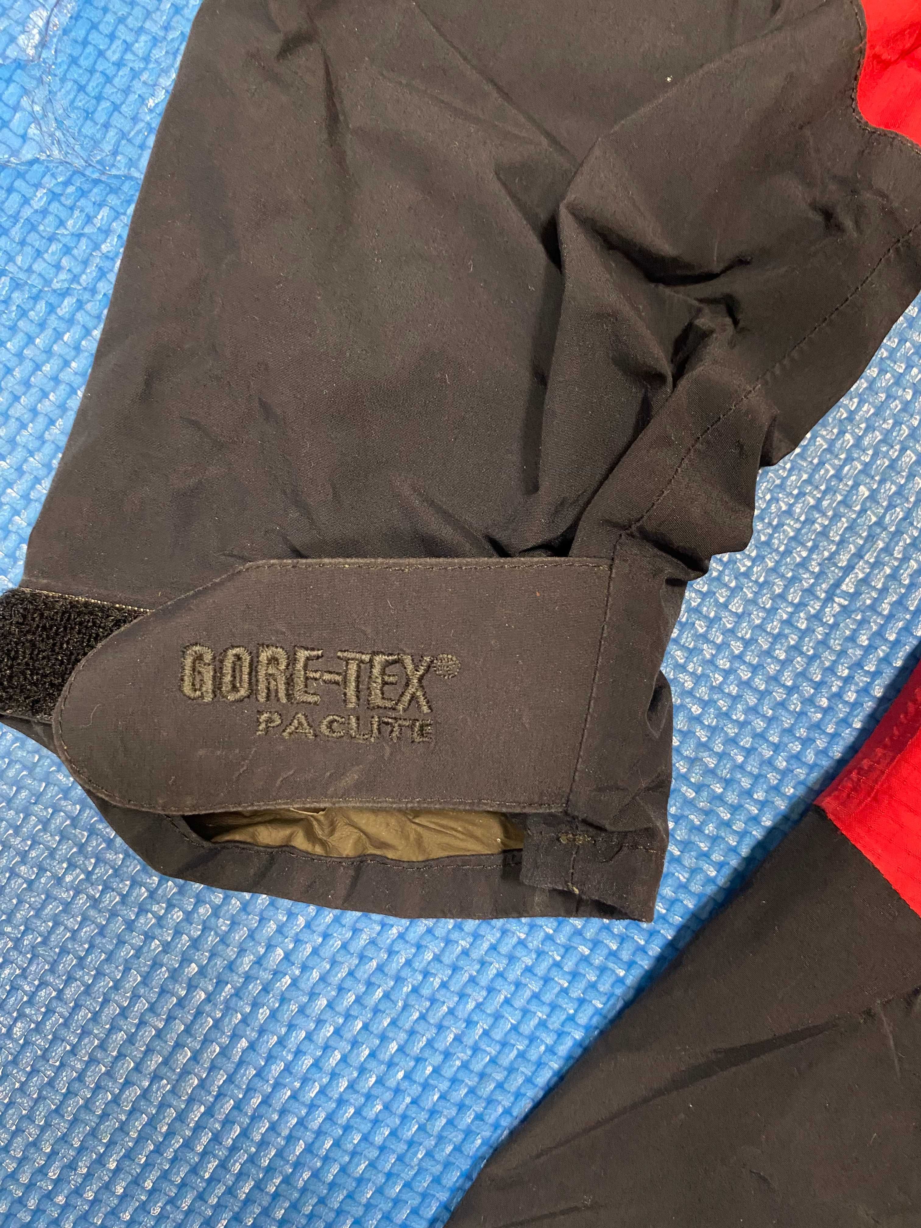 ''Norrøna Falketind Gore-Tex''оригинално мъжко яке Л размер