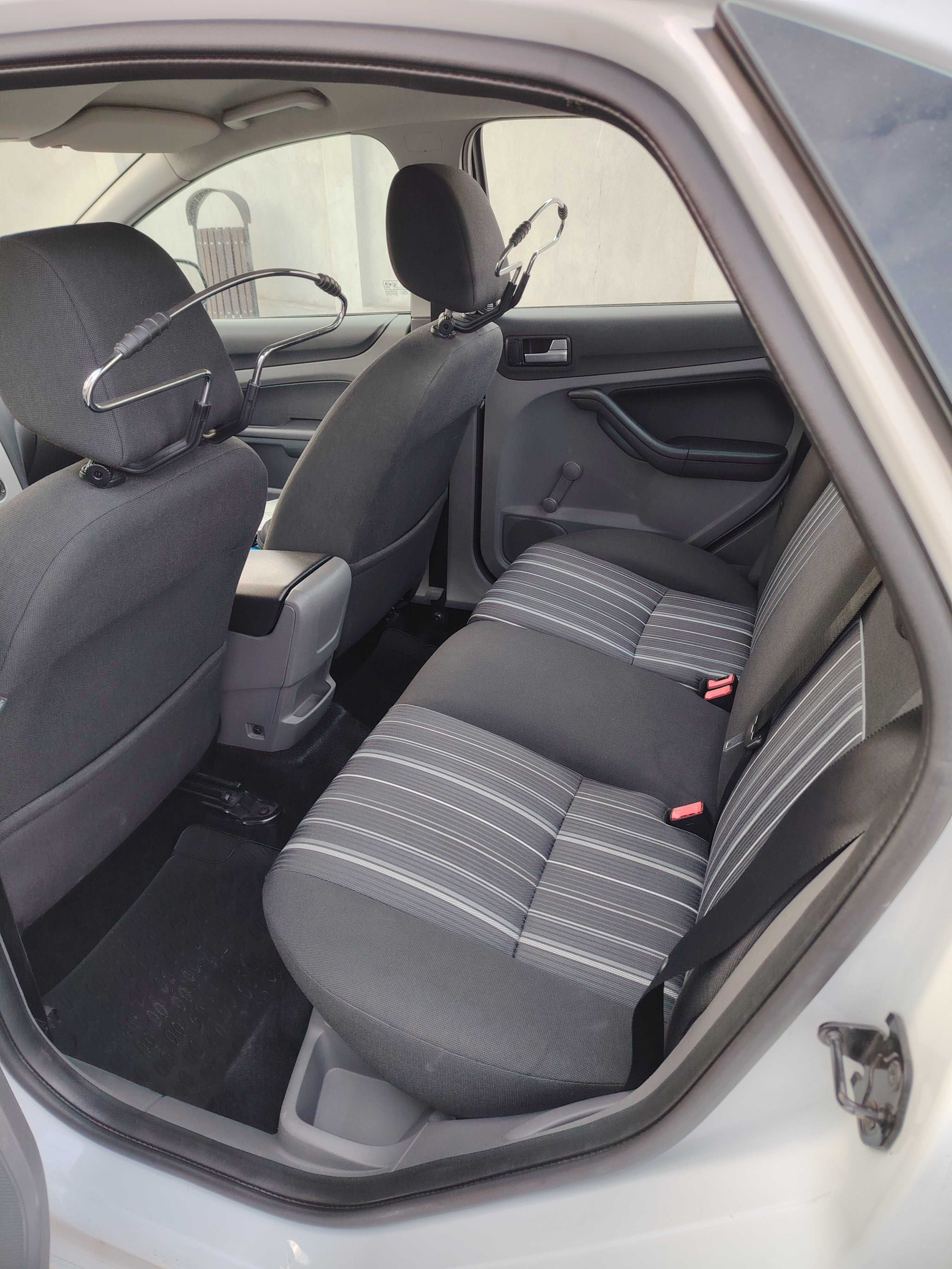 Ford Focus 2008 benzina +GPL