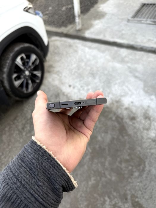 Samsung galaxy S24 Ultra Vietnam 12/256GB