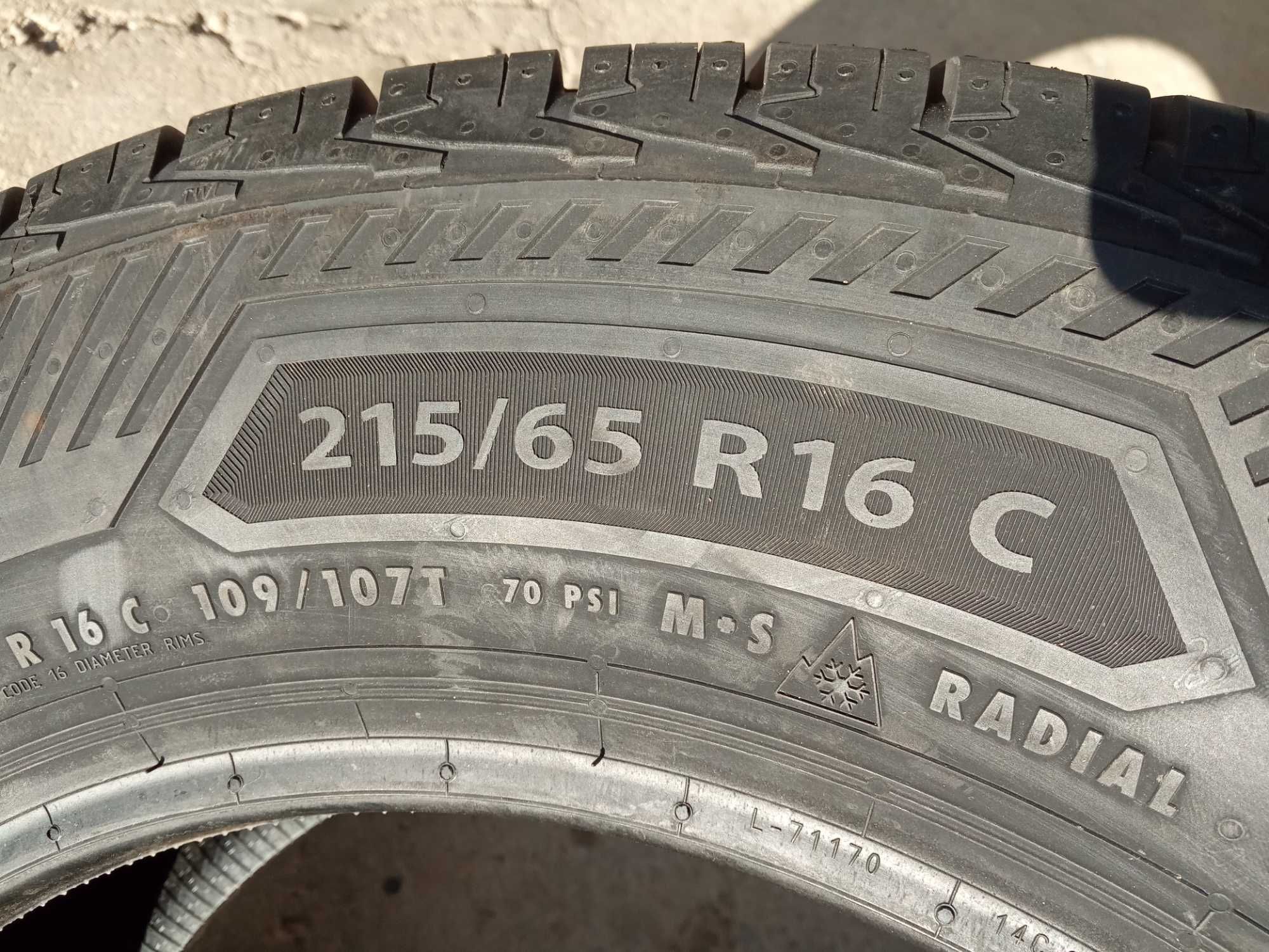 2 Нови бусови всесезонни гуми 215/65R16C Barum Vanis AllSeason 109T