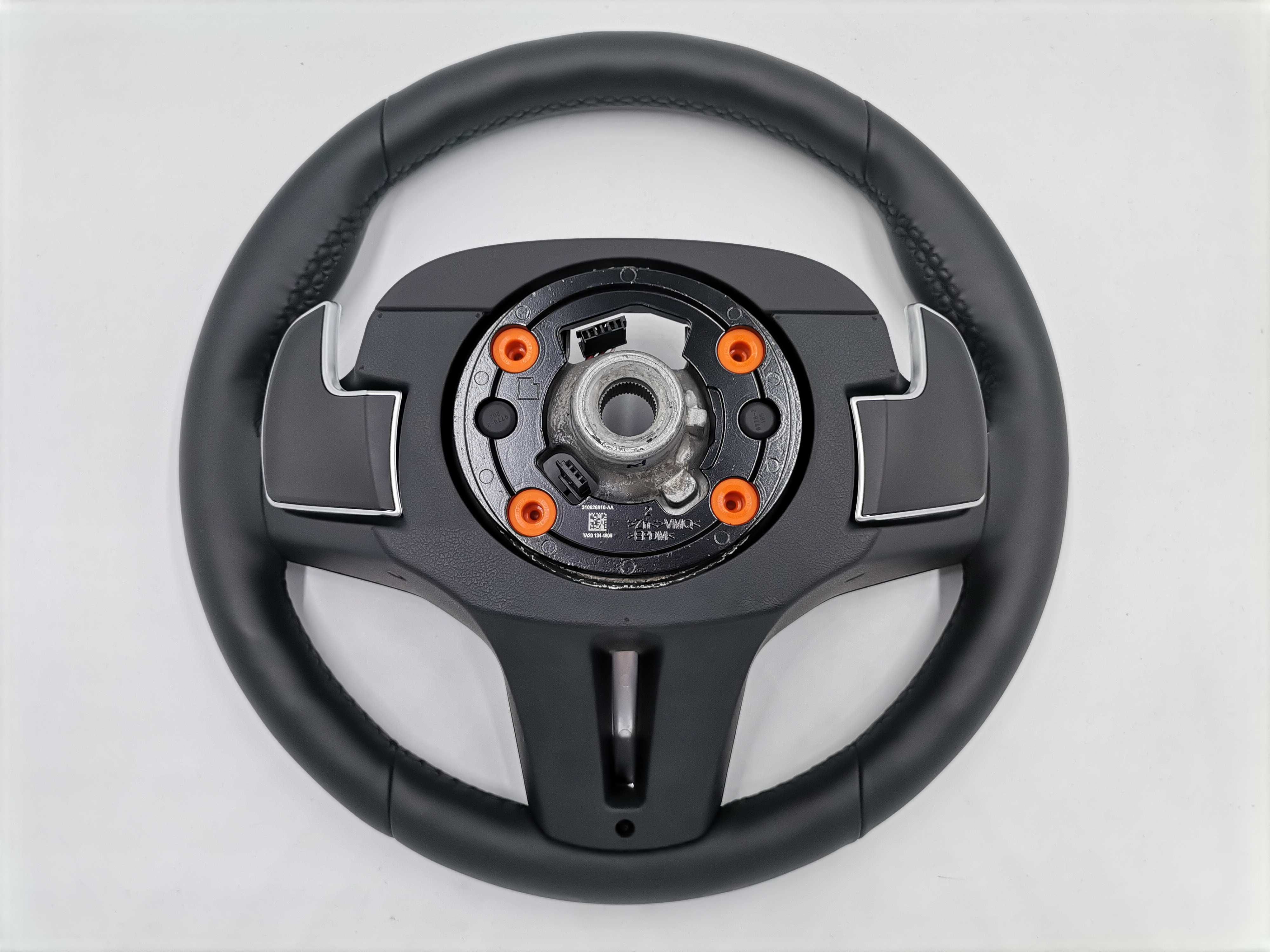 M Sport Черен Спортен Волан BMW 5 G30 G31 G38 6 G32 X3 G01 X4 G02