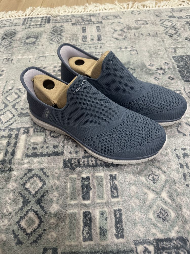Кроссовки SKECHERS слипоны