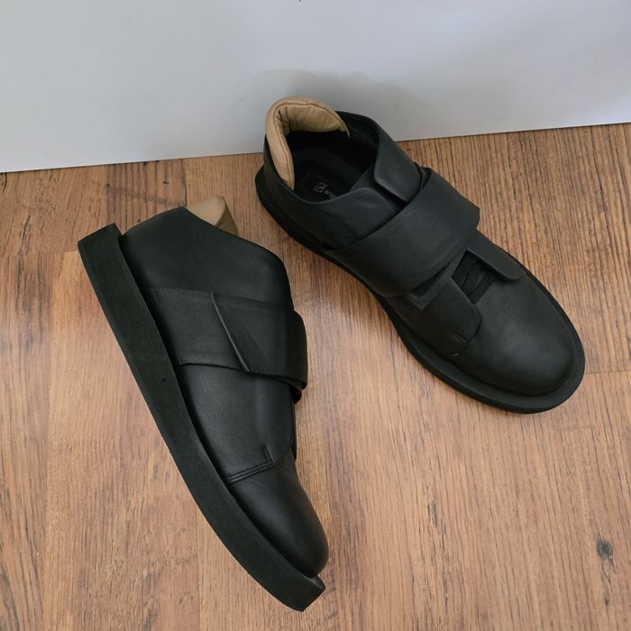 Дизайнерски обувки  ariga torosian
