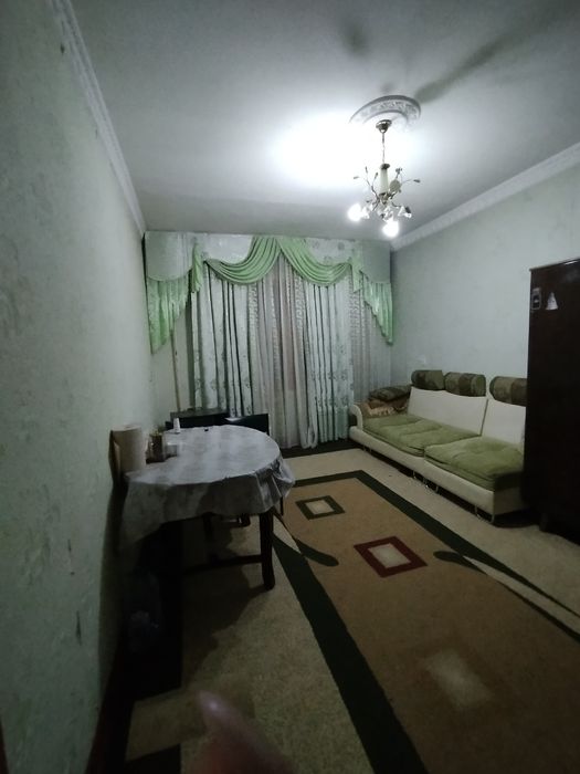 Срочно Продаётся квартира 77 серия 2/1/4