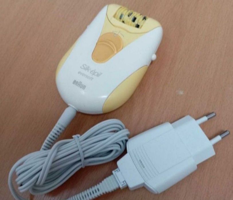 Vind Epilator Braun Silk Epil cu încărcător original,