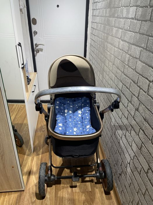 Продается детская коляска в отличном состоянии