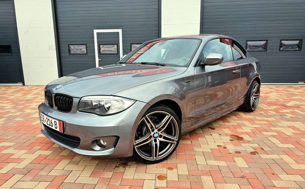 Bmw seria 1 Coupe E82 An 2011luna 09