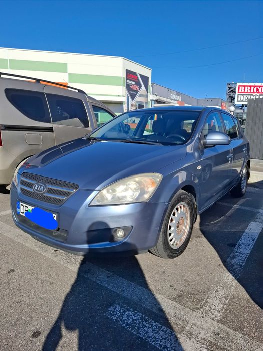 KIA CEED 2007 176000 km reali